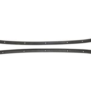 63-67 COUPE ON BODY / ROOF DOOR WEATHERSTRIP - PAIR