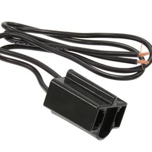 63-82 HEADLIGHT PLUG - 2 PRONG
